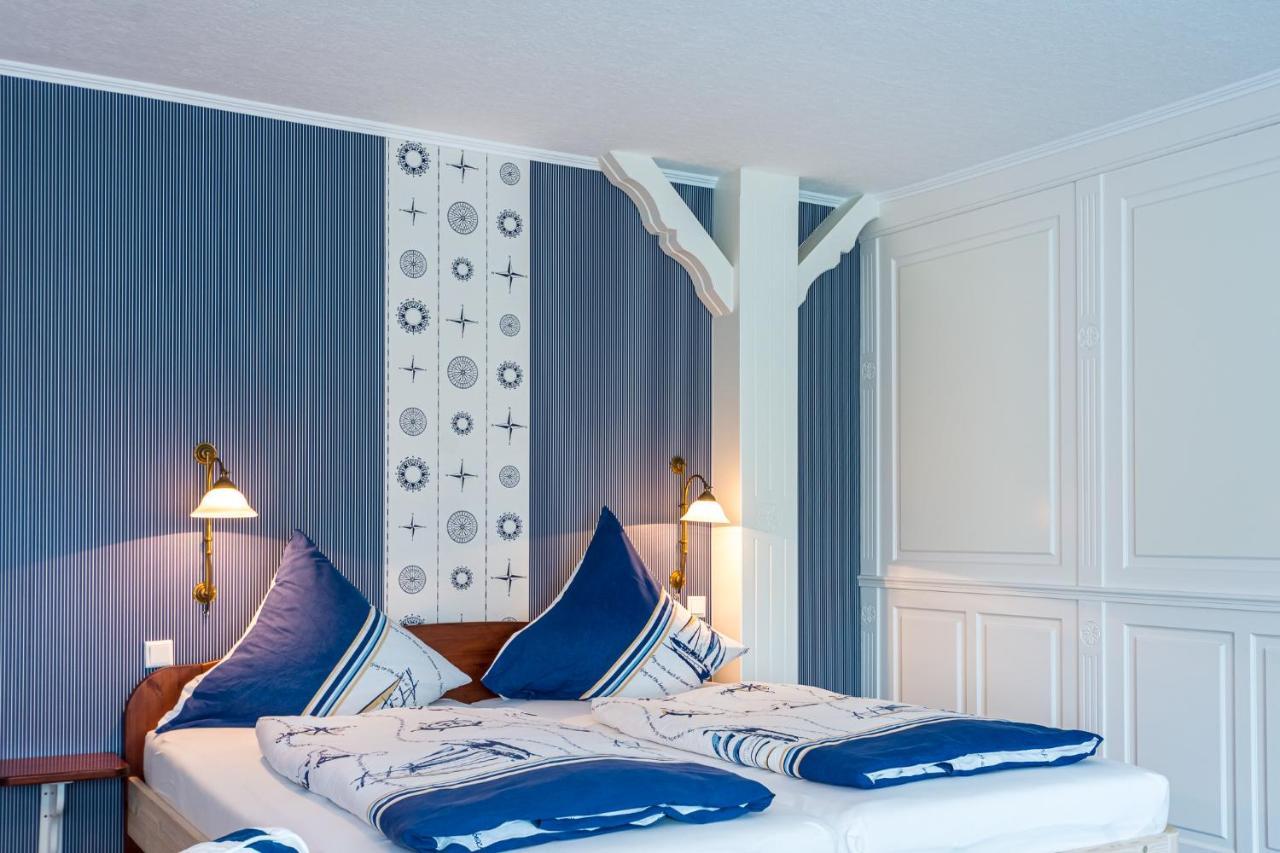 Inselhotel Arfsten Wyk auf Föhr Extérieur photo