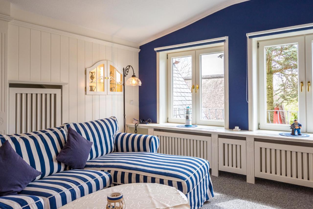 Inselhotel Arfsten Wyk auf Föhr Extérieur photo