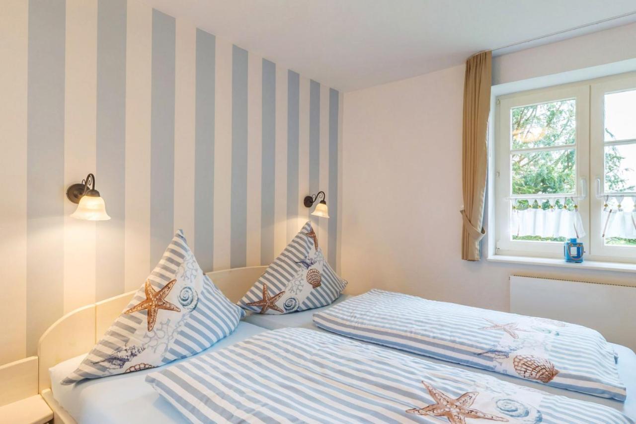 Inselhotel Arfsten Wyk auf Föhr Extérieur photo