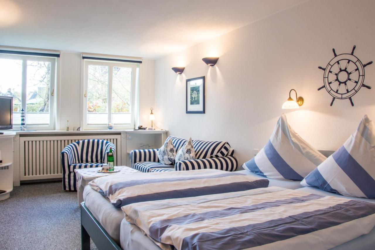 Inselhotel Arfsten Wyk auf Föhr Extérieur photo