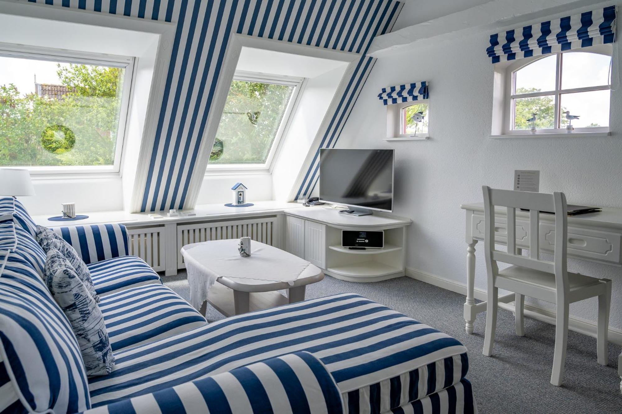 Inselhotel Arfsten Wyk auf Föhr Extérieur photo