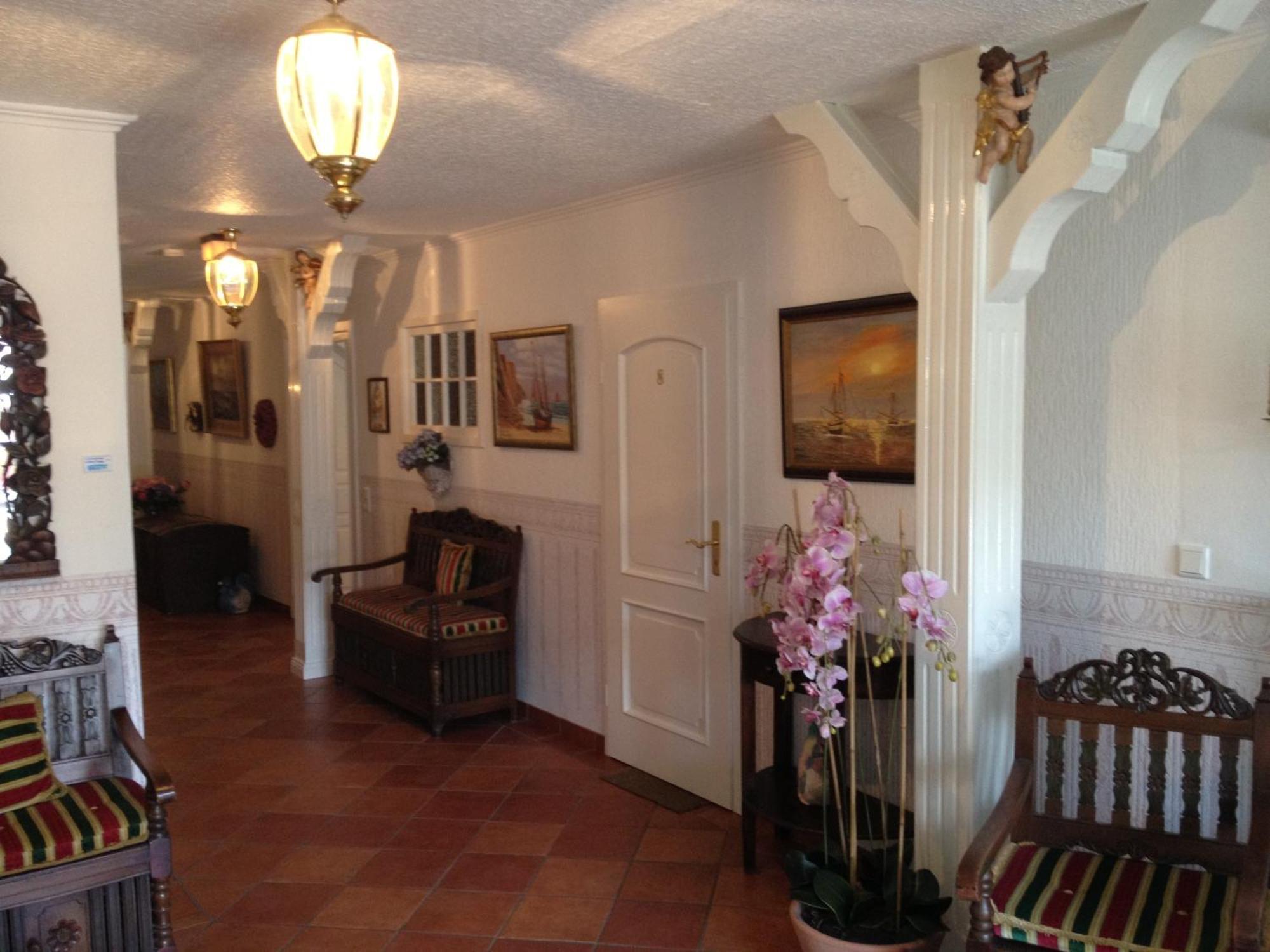 Inselhotel Arfsten Wyk auf Föhr Extérieur photo